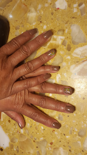 Nail Salon «Sky Nail Spa», reviews and photos, 160 Clinton Ave, Cortland, NY 13045, USA