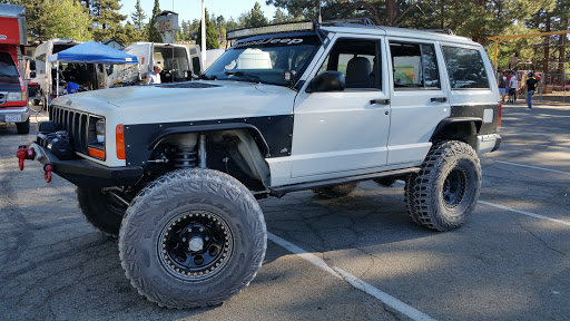 Truck Accessories Store «4 Wheel Parts - Van Nuys», reviews and photos, 7640 Sepulveda Blvd, Van Nuys, CA 91405, USA