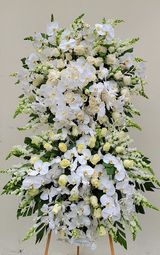 Florist «Louis Gardens Florist», reviews and photos, 1251 S Beach Blvd q, La Habra, CA 90631, USA