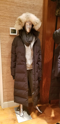 Clothing Store «Escape Outdoors», reviews and photos, 1023 Bellevue Way SE, Bellevue, WA 98004, USA