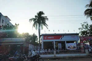 Hero Show Room image