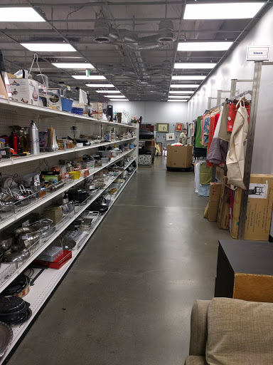 Thrift Store «Goodwill of Silicon Valley», reviews and photos, 855 E El Camino Real, Mountain View, CA 94040, USA