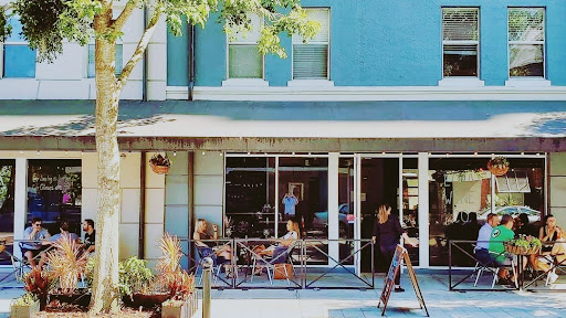 Eola Wine Co, 430 E Central Blvd, Orlando, FL 32801, USA, 