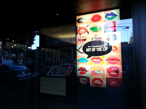 Cosmetics Store «MAC Cosmetics», reviews and photos, 615 NW 23rd Ave, Portland, OR 97210, USA
