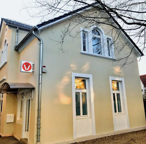 Dr. med. vet. Uta Hollenberg unter Detmold, 