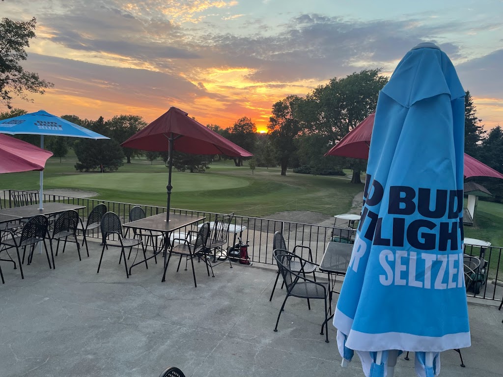 The Clubhouse Bar and Grill 51401