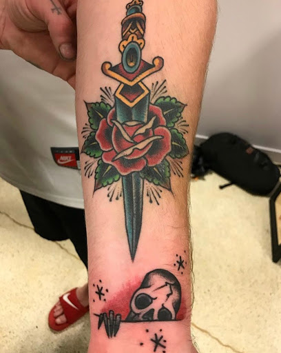 Tattoo Shop «No Regrets Tattoos», reviews and photos, 1116 N Monroe St, Tallahassee, FL 32303, USA