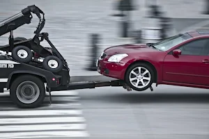 Glen Innes Towing - Emergency Towing & Tilt Tray Service image