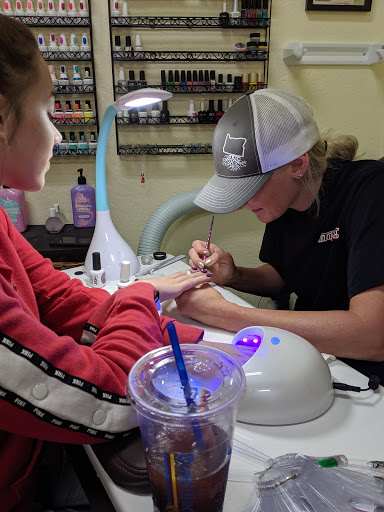 Beauty Salon «Hair Express Salon and Spa», reviews and photos, 681 S Main St, Lebanon, OR 97355, USA