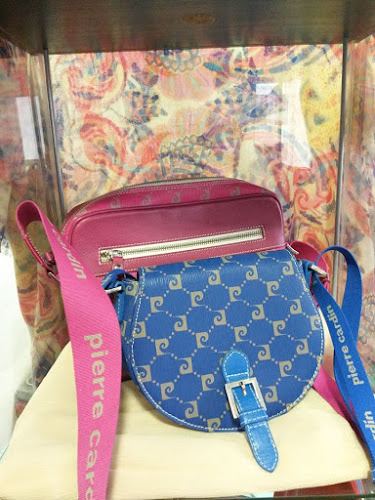 Opinii despre Troca Moda în Lisboa - Loja