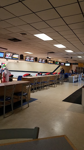 Bowling Alley «Bowling Center», reviews and photos, 3250 N Church St, Rocky Mount, NC 27804, USA
