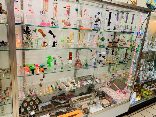 Tobacco Shop «Vape N Tobacco», reviews and photos, 58 East St, Plainville, CT 06062, USA