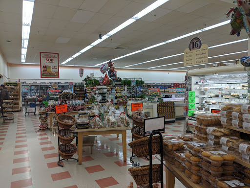 Grocery Store «Market Basket», reviews and photos, 240 Broadway, Raynham, MA 02767, USA