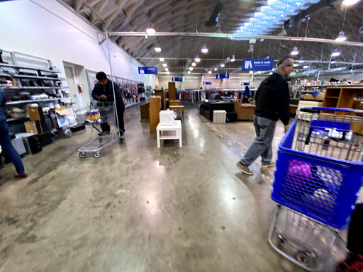 Thrift Store «Goodwill Store and Donation Center», reviews and photos, 3401 Fredericksburg Rd, San Antonio, TX 78201, USA