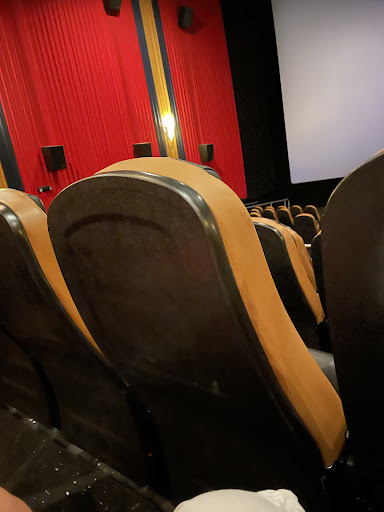 Movie Theater «Regal Cinemas Sandhill 16 IMAX & RPX», reviews and photos, 450 Towncenter Pl, Columbia, SC 29229, USA