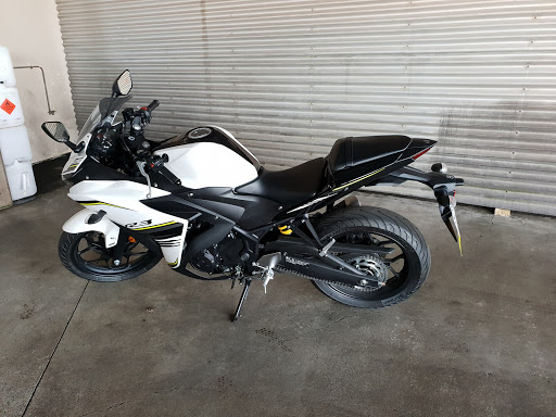 Yamaha Motorcycle Dealer «Pasadena Yamaha», reviews and photos, 2650 E Colorado Blvd, Pasadena, CA 91107, USA