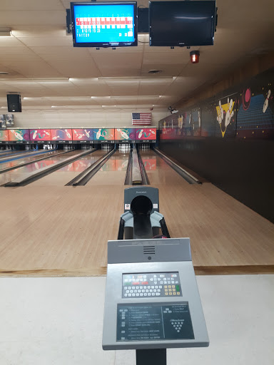 Bowling Alley «Coshocton Bowling Center», reviews and photos, 775 S 2nd St, Coshocton, OH 43812, USA