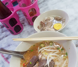 Nai Tong photo