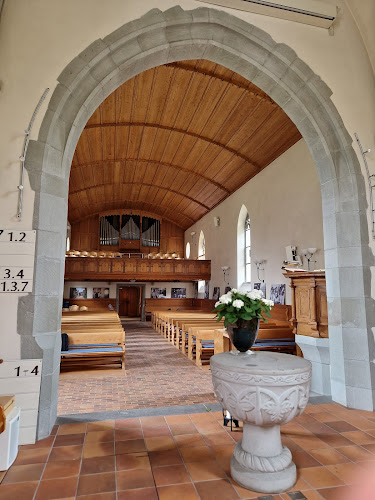 Rezensionen über Evang. -ref. Kirche Laufen am Rheinfall in Schaffhausen - Kirche