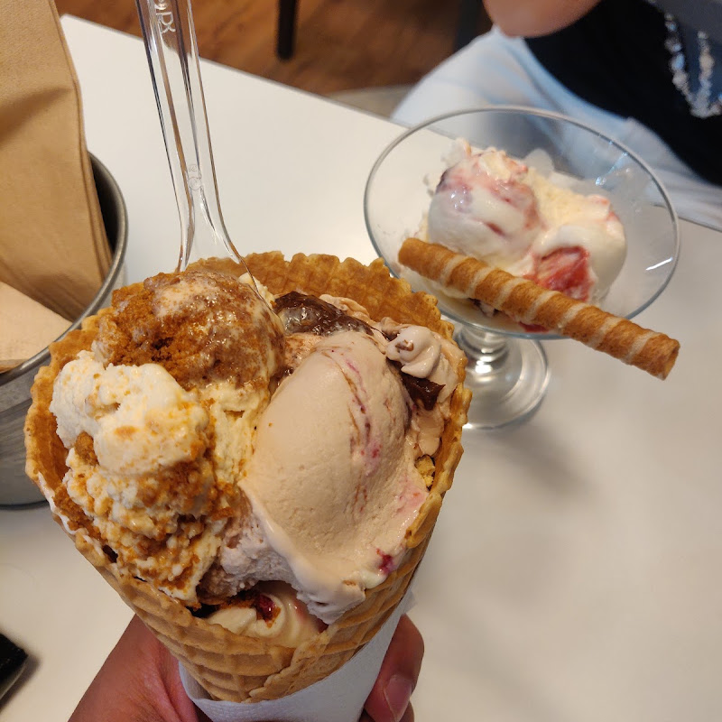 4 image