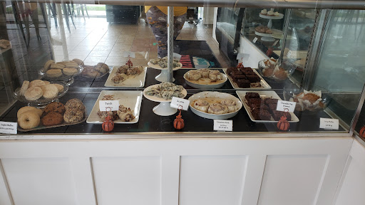 Market «Kickshaws Downtown Market», reviews and photos, 101 William St, Fredericksburg, VA 22401, USA