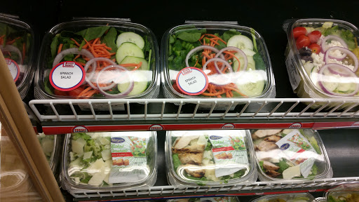 Grocery Store «Market Basket», reviews and photos, 100 Market Street, Tilton, NH 03276, USA