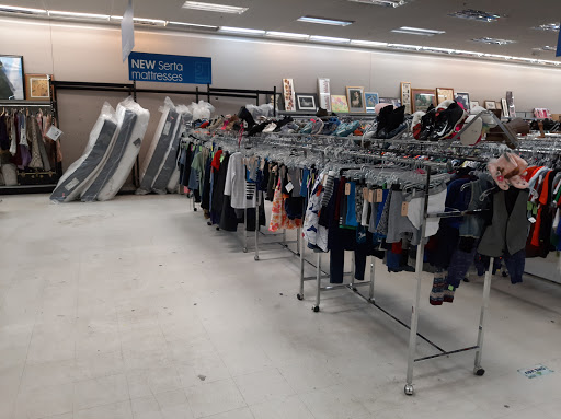 Thrift Store «Goodwill Aurora - Belleview», reviews and photos, 14400 E Belleview Ave, Aurora, CO 80015, USA