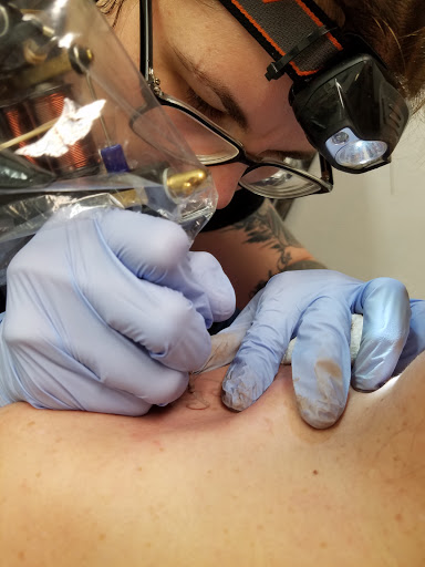 Tattoo Shop «Accent Tattoo & Body Piercing», reviews and photos, 207 S State St, Ukiah, CA 95482, USA