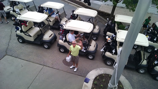 Golf Course «Klein Creek Golf Club», reviews and photos, 1N333 Pleasant Hill Rd, Winfield, IL 60190, USA