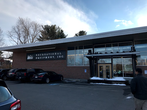 Camping Store «REI», reviews and photos, 279 Salem St, Reading, MA 01867, USA