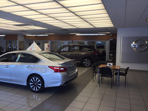 Car Dealer «Charleston Nissan», reviews and photos, 1714 Savannah Hwy, Charleston, SC 29407, USA