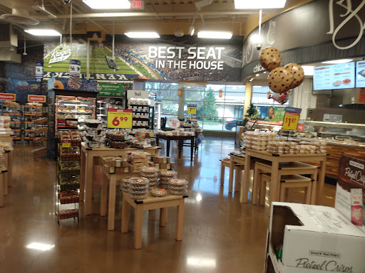 Grocery Store «Kroger», reviews and photos, 704 Euclid Ave, Lexington, KY 40502, USA