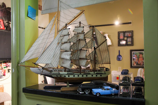 Tattoo Shop «Fat Kat Tattoo», reviews and photos, 89 Broad St, Keyport, NJ 07735, USA