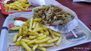 Photo n°13 de Royal kebab-marmara à Calais ()