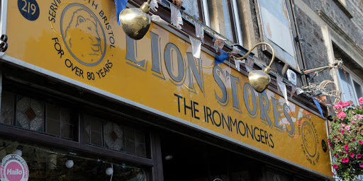 Lion Stores
