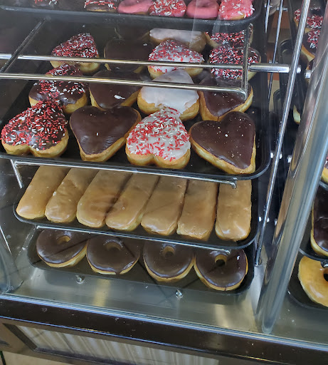 Donut Shop «Yum Yum Donuts», reviews and photos, 10518 Garvey Ave, El Monte, CA 91731, USA