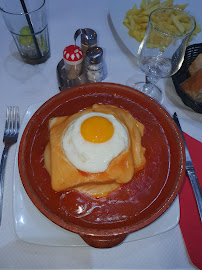 Francesinha du Restaurant portugais A Tasquinha à Roissy-en-Brie - n°16