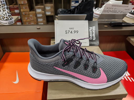 Shoe Store «DSW Designer Shoe Warehouse», reviews and photos, 9380 Sheridan Blvd, Westminster, CO 80031, USA