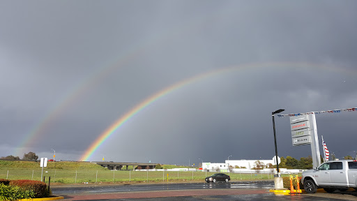 Car Dealer «Lithia Chrysler Jeep Dodge Ram of Concord», reviews and photos, 4901 Marsh Dr, Concord, CA 94520, USA