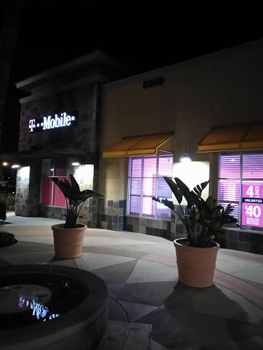 Cell Phone Store «T-Mobile», reviews and photos, 5050 Arlington Ave Suite 100, Riverside, CA 92504, USA