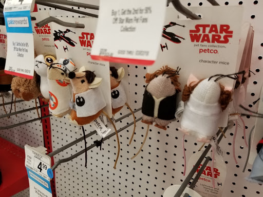 Pet Supply Store «Petco Animal Supplies», reviews and photos, 35725 Warren Rd, Westland, MI 48185, USA