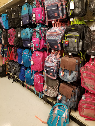 Sporting Goods Store «Academy Sports + Outdoors», reviews and photos, 1720 W University Dr #200, McKinney, TX 75069, USA