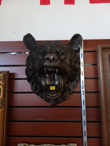 Thrift Store «Thrift Bargain and More», reviews and photos, 1470 N Beale Rd, Marysville, CA 95901, USA