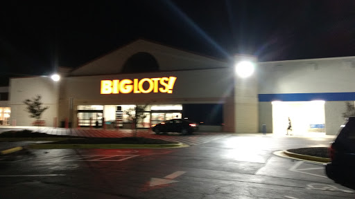 Big Lots, 1515 Garner Station Blvd, Raleigh, NC 27603, USA, 