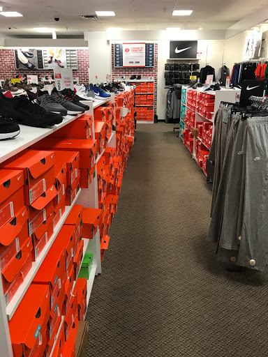 Department Store «JCPenney», reviews and photos, 1900 E Rio Salado Pkwy #140, Tempe, AZ 85281, USA