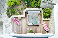 AUTOUR DE L’EAU - Photo 7 - Car repair in Marsac-sur-l'Isle, France, Aguadilla