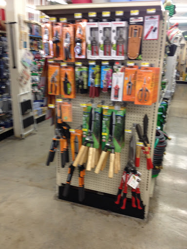 Home Improvement Store «Village True Value Hardware», reviews and photos, 4257 Montgomery Dr, Santa Rosa, CA 95405, USA