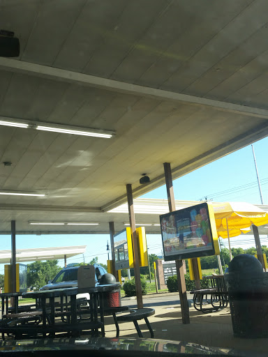 Fast Food Restaurant «Sonic Drive-In», reviews and photos, 7230 Nolensville Rd, Nolensville, TN 37135, USA