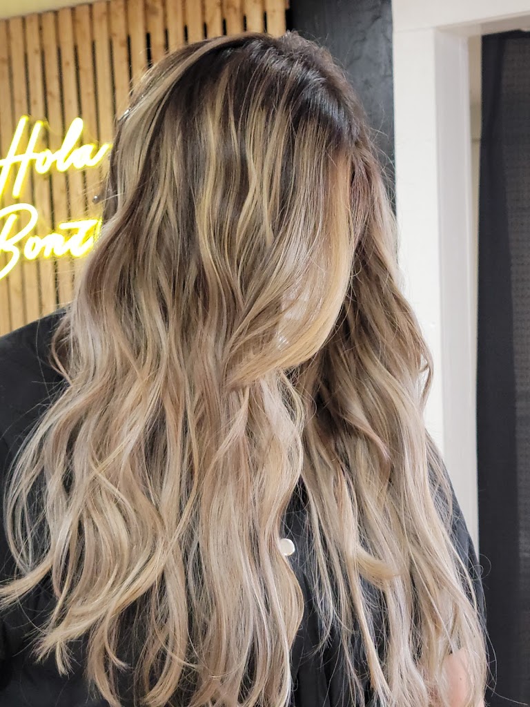 Hairstylist Yesenia (Appointments Only) 75104