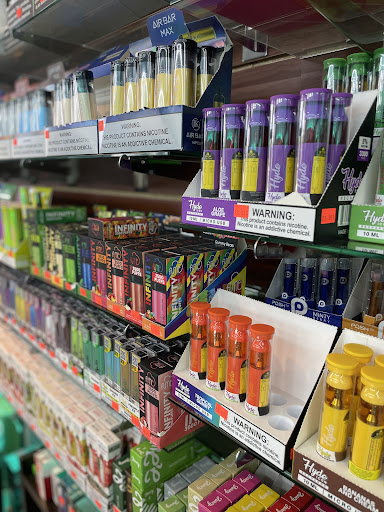 Vaporizer Store «27 Vape & Smoke», reviews and photos, 5268 S 27th St, Milwaukee, WI 53221, USA